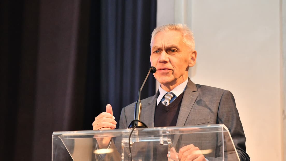 Bocan‑Harčenko: Optužbe o "otetoj" deci Su Dezinformacija — Ko U Beogradu Širi Tu Priču?