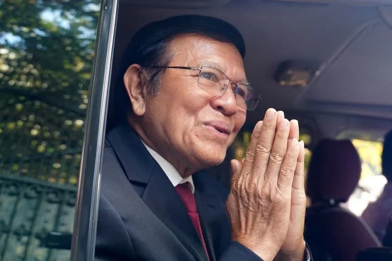 Kralj Kambodže Pomilovao Bivšeg Lidera Opozicije Kem Sokhu — Dekret Potpisao Hun Sen