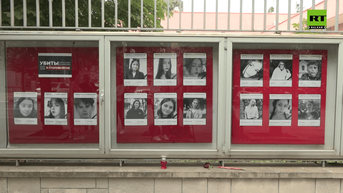Beograd: Komemoracija Žrtvama Napada u Starobeljsku Ispred Ruske Ambasade