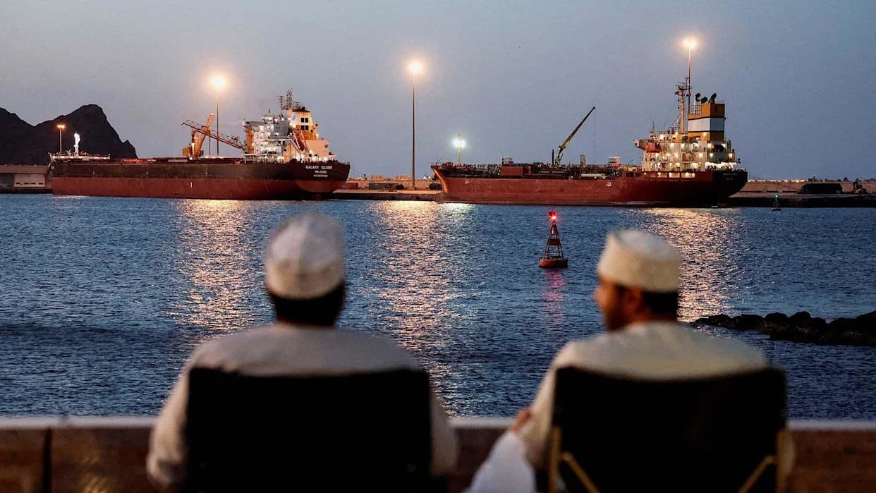 Zarobljeni na moru: Pomorci iscrpljeni, brodovi blokirani zbog Tjesnaca Hormuz