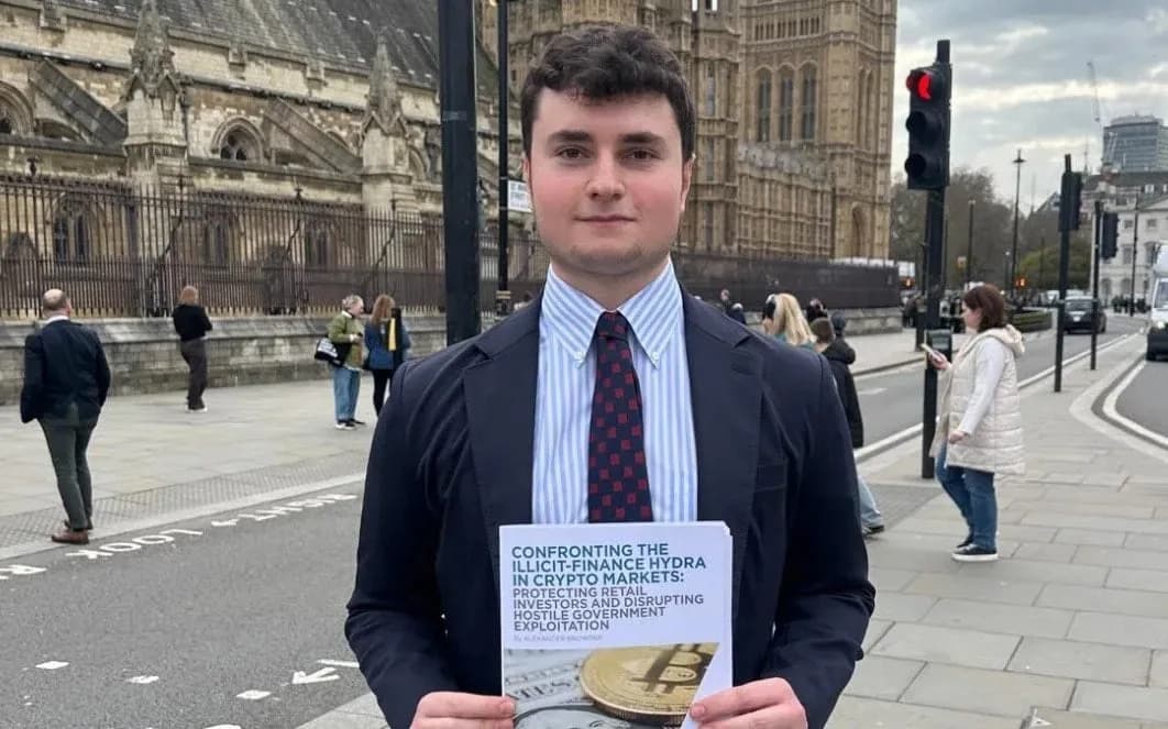Rusija Sankcionisala 17-godišnjeg Britanca Koji Je Razotkrio Masovno Pranje Novca U Kriptovalutama