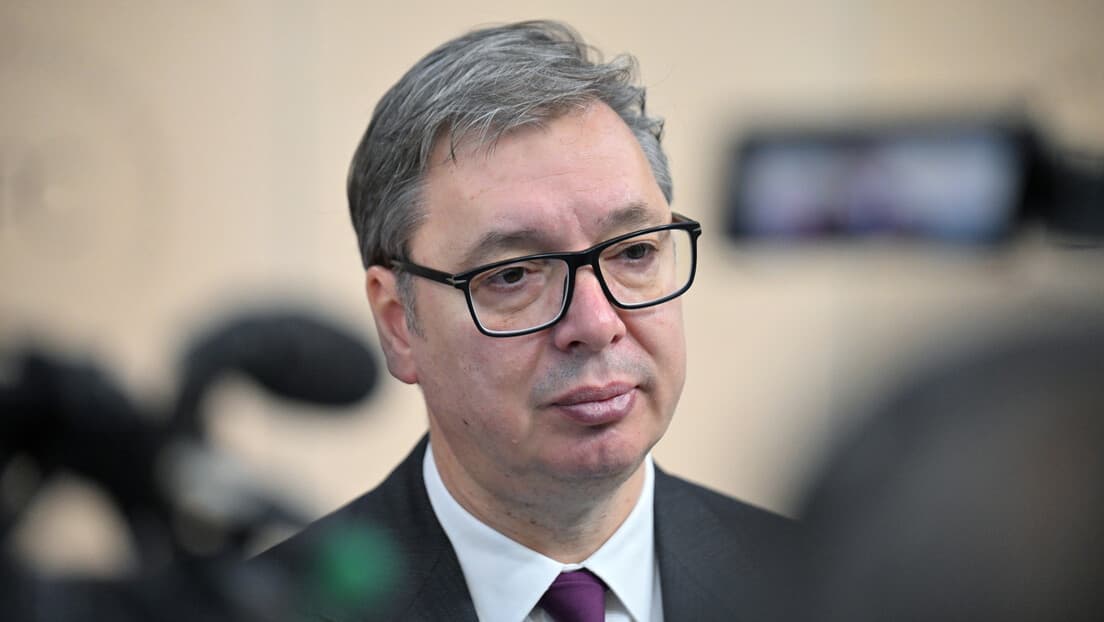 Vučić: Hvala na podršci posle Tivta — Posebno Srbima u Crnoj Gori, pohvale mladima i najava svinjokola