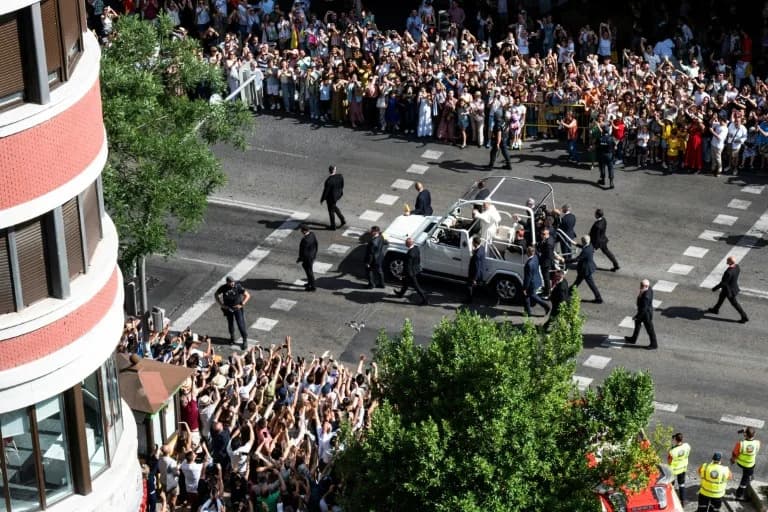 Papa Franja Će Se Obratiti Španskom Parlamentu i Sastati Sa Žrtvama Zlostavljanja