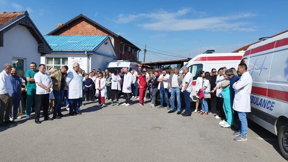 Mirni protesti na Kosovu i Metohiji: 14. dan podrške privedenim direktorima u Gračanici