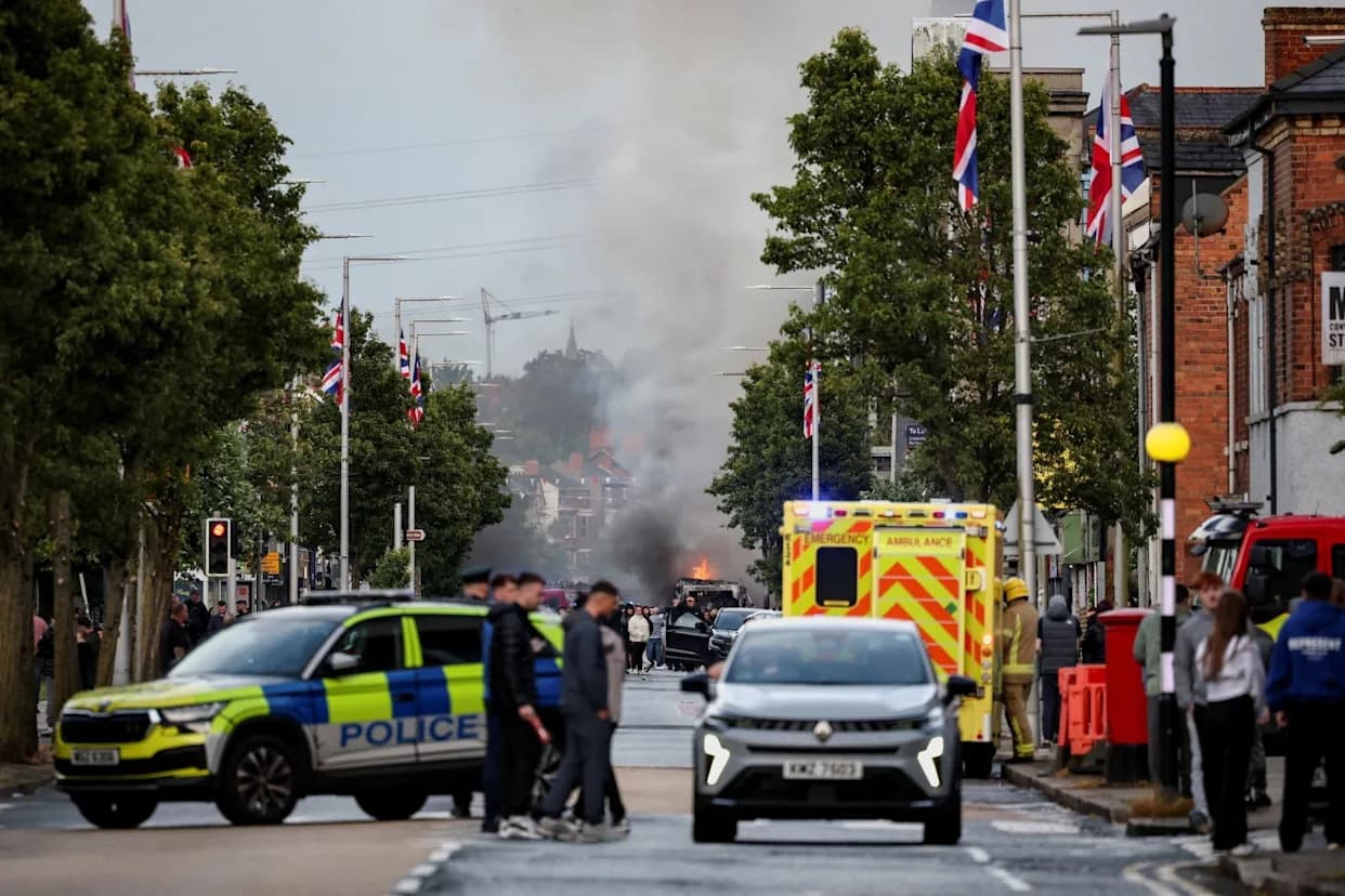 Nasilje Pogađa Evropu: Protesti i Političke Krize u Francuskoj i Britaniji