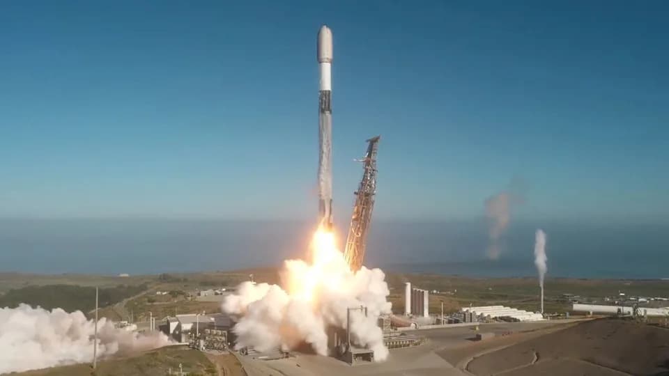 SpaceX Lansirao 24 Starlink Satelita Sa Vandenberga — Booster B1071 I dalje Na Putu Ka Rekordu