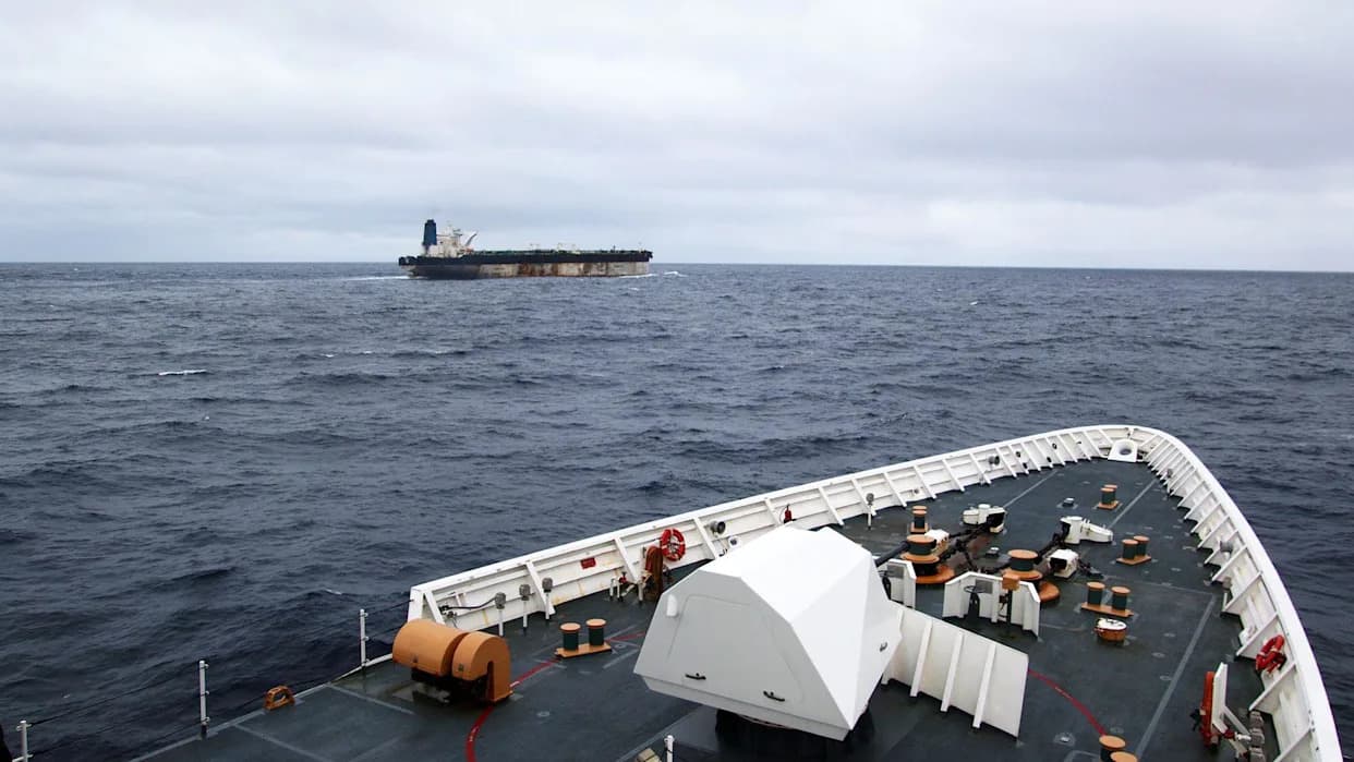 Britanija Presrela Ruski Tanker Smyrtos Iz „sjenovite flote“ U Lamanšu