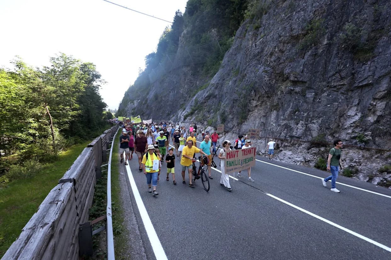 Protest Na Fernpassu: Planinski Put Privremeno Zatvoren, Stanovnici Traže Preusmeravanje Tranzita Na Železnicu