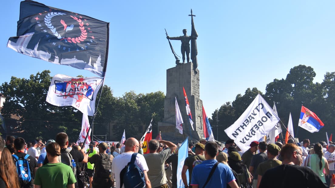 Studenti u blokadi održali skup "Sve se vidi na Vidovdan" u Kraljevu — pozivi na pravdu i pomoć za KiM