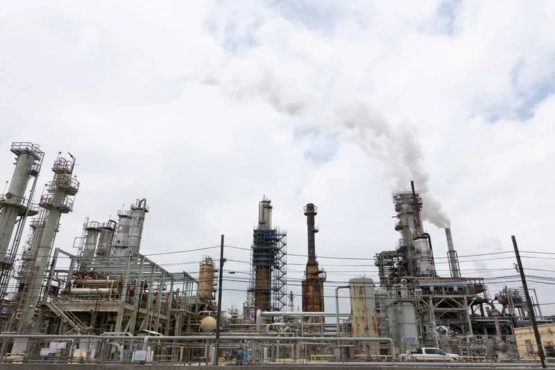 SAD Odgovorne Za Oko Trećinu Porasta Emisija CO2 U 2025. — Ugalj Se Vratio Zbog Rasta Cena Gasa