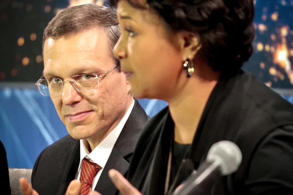 Avi Loeb Imenovan Za Vođu Novog Naučnog Tima Bele Kuće Za Istraživanje NLO/UAP