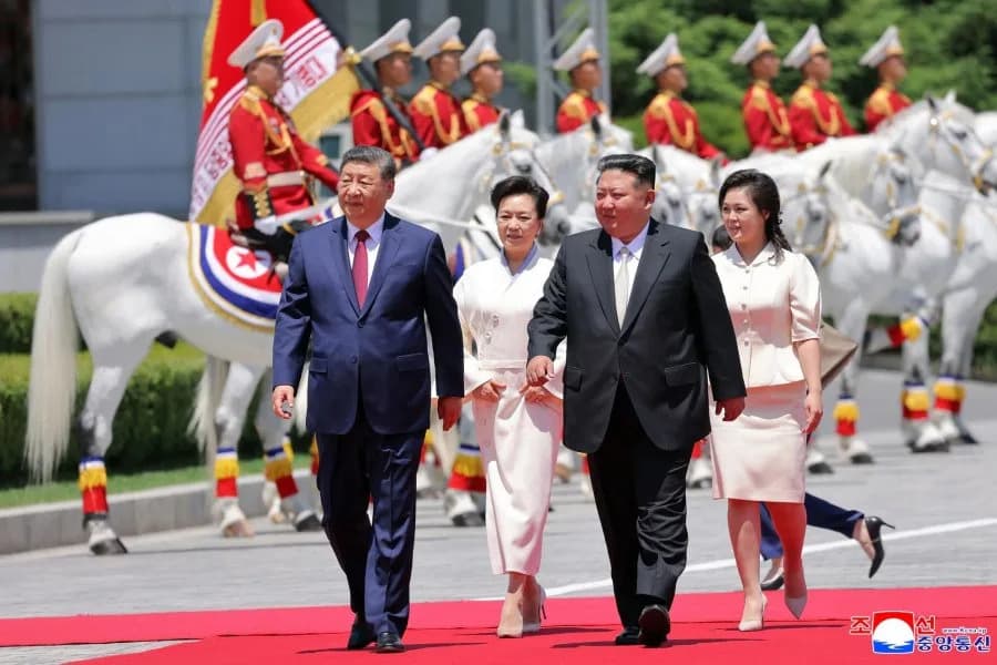 Kim Jong Un obećava dublje zbližavanje sa Kinom u pismu Si Đinpingu