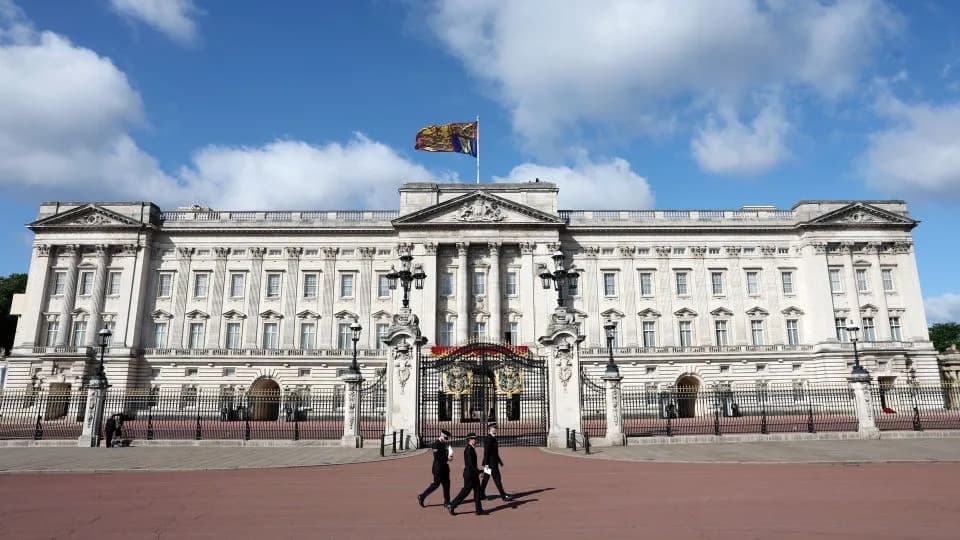 Buckingham Palata Nakon Renovacije: Zašto Kralj Čarls III Neće Tu Živeti?