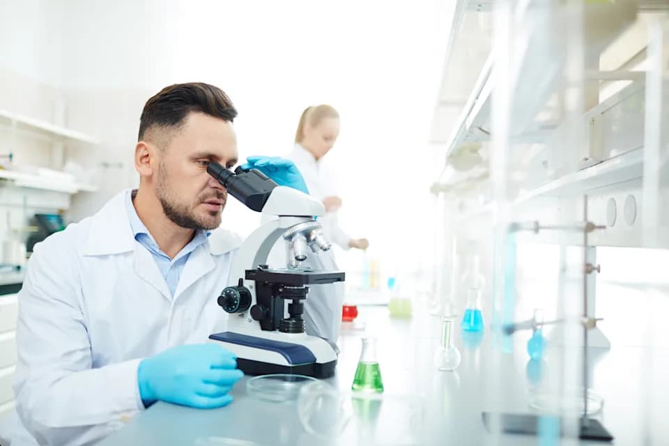 FDA odobrila KEYTRUDA + Trodelvy kao prvu liniju za agresivni TNBC — novi ciljano‑imuni pristup