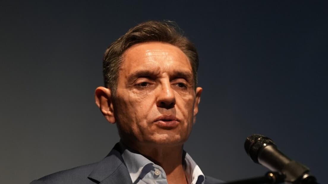 Vulin u Jad Vašemu: Odao Poštu Žrtvama Jasenovca i Razgovarao o Borbi Protiv Antisemitizma
