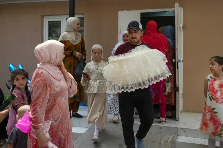 Tadžikistan: Stroga Lista Imena Ostavlja Roditelje Bez Izbora