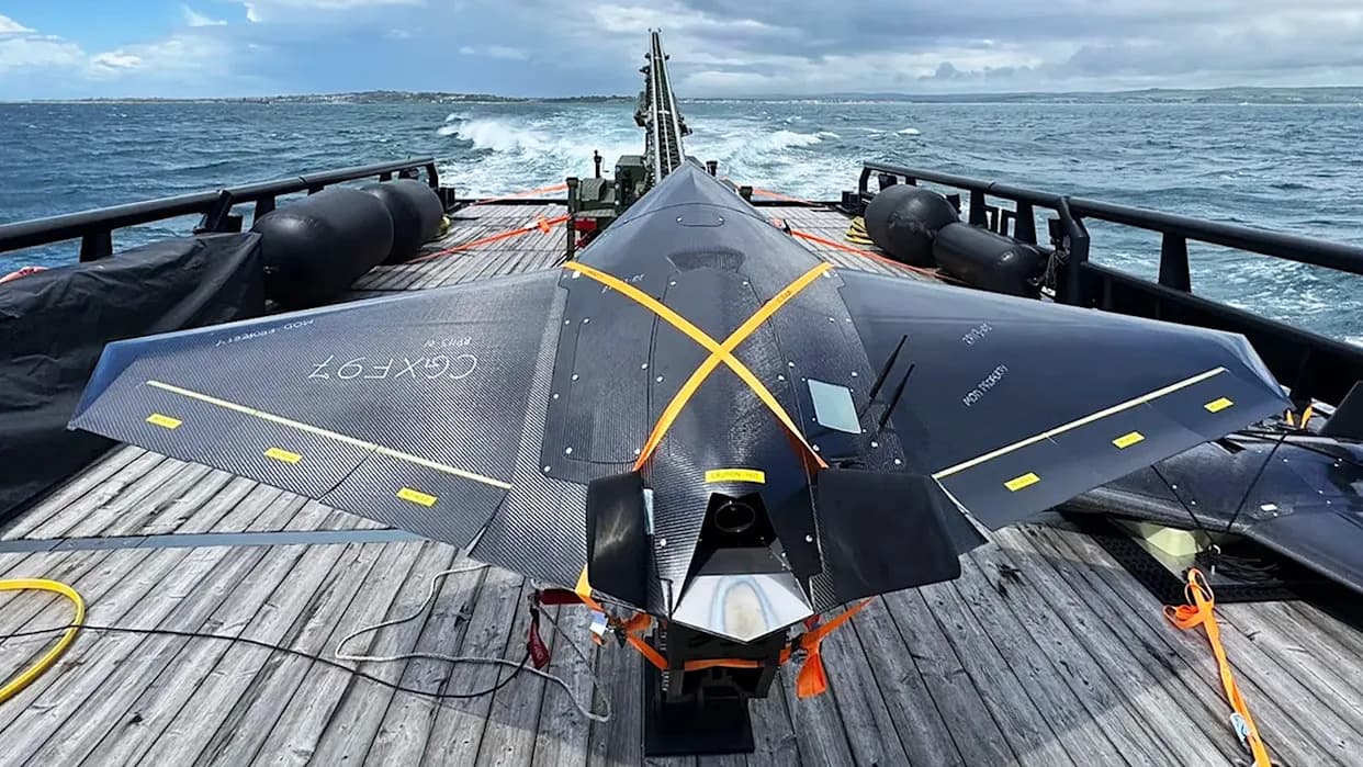 Kraljevska mornarica lansirala borbeni "kamikaze" dron Nyan sa broda — korak ka hibridnoj floti