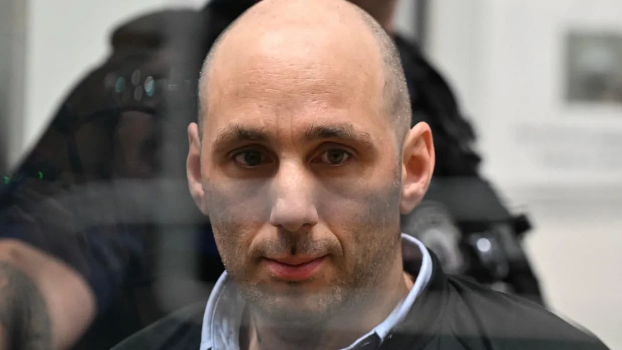 Francuz Cédric Jubillar Iz Zatvora Priznao Ubistvo Supruge i Ponudio Da Pokazuje Gde Je Bacio Njene Ostatke