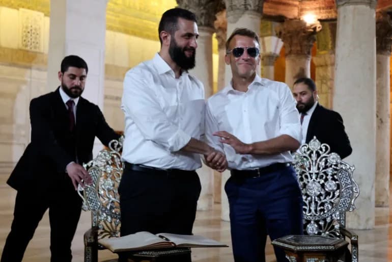 Eksplozije u Damasku tokom posete Macrona — Al‑Sharaa pod pritiskom starih i novih pretnji