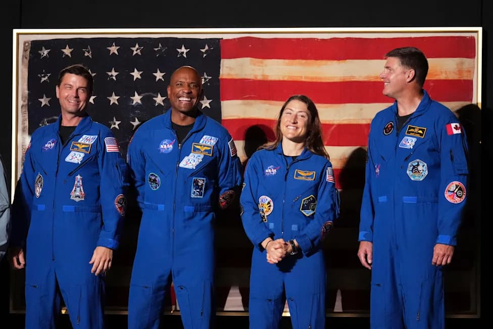 Artemis II Ponovo Sa Svojom Kapsulom — Astronauti Se Vratili U Kennedyjev Centar Posle Rekordnog Leta