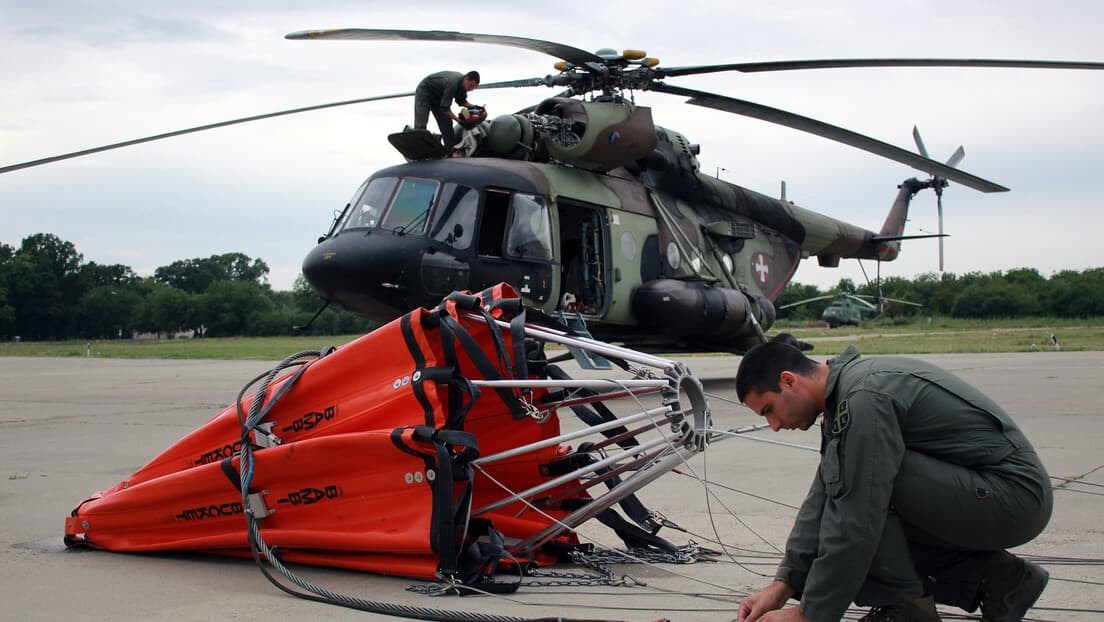 “Pegazi” uvježbavaju gašenje požara iz helikoptera — intenzivna obuka u Batajnici i oko Beograda