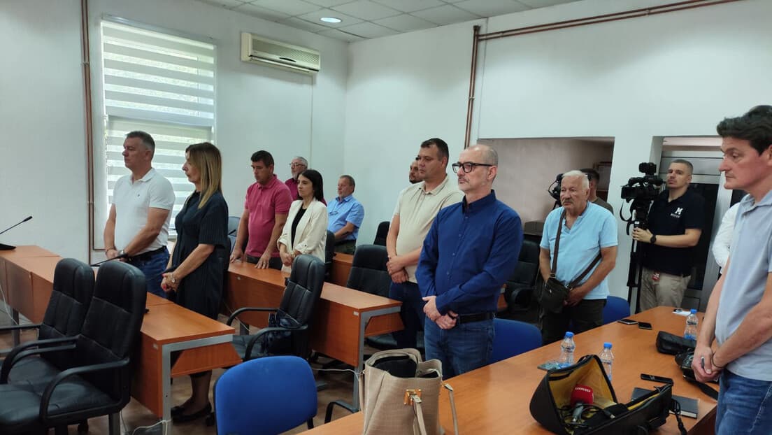 Bošnjački odbornici bojkotovali zajedničku komemoraciju u Srebrenici