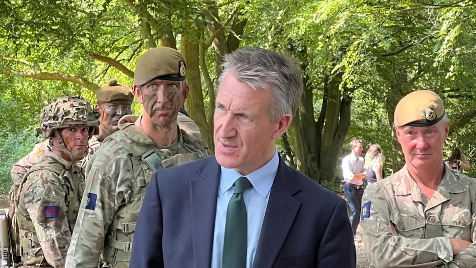 Britanska vojska uvodi AI obuku vrednu £2bn — 60.000 vojnika godišnje spremno za „moderni rat“