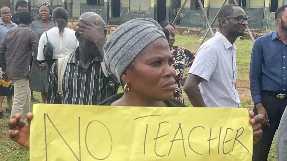 Vojne Snage Nigerije Oslobodile 44 Oteta Učenika I Učitelja Nakon Mesec Dana Duge Operacije