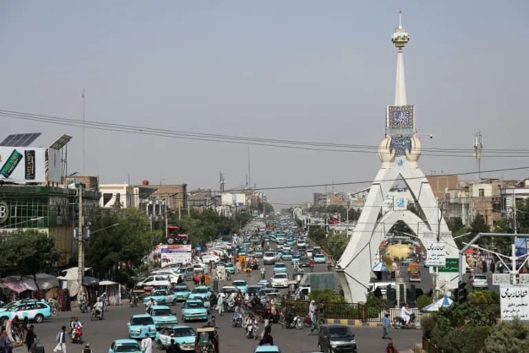 Herat: Pooštravanje Pravila O Oblačenju Ispraznilo Pijace — Prodavci I Vozači U Krizi
