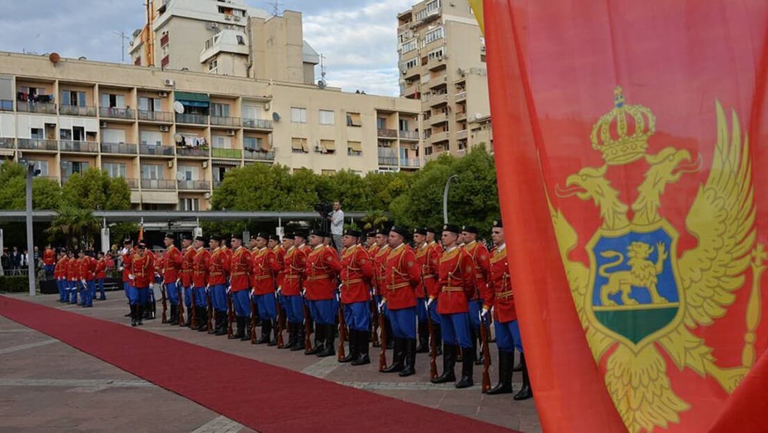 Crnogorska garda na pariškoj paradi 14. jula: 21 pripadnik u znak podrške Ukrajini