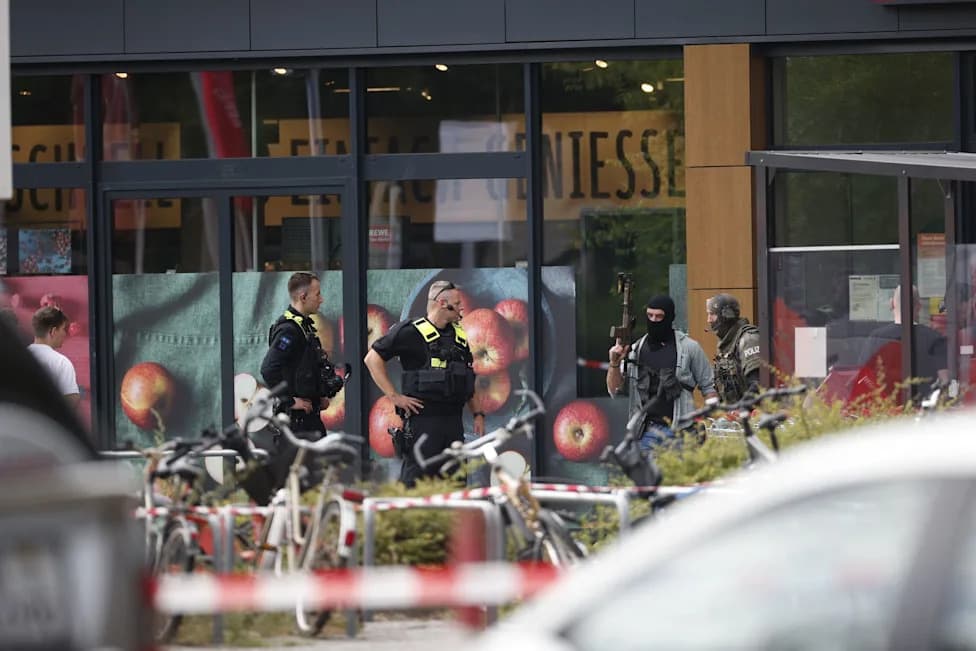 Talačka drama u Berlinu: 29-godišnjak držao radnicu supermarketa više od 11 sati