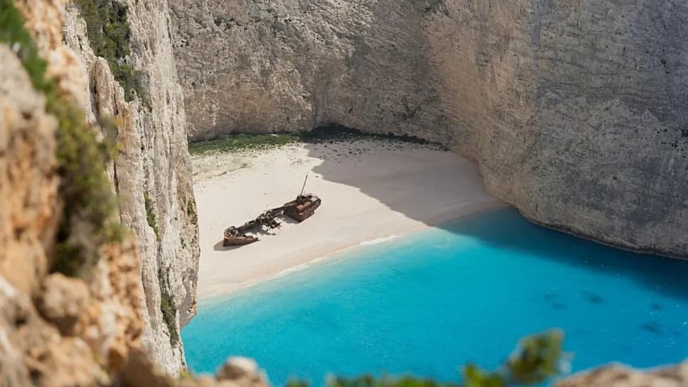 Navagio (Plaža Brodoloma) biće proširena za 30 m — cilj: zaštititi legendarnu olupinu
