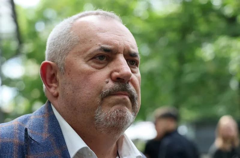 Boris Nadezhdin Priveden u Dolgoprudnom Nakon Obeležavanja Kao „Strani Agent“