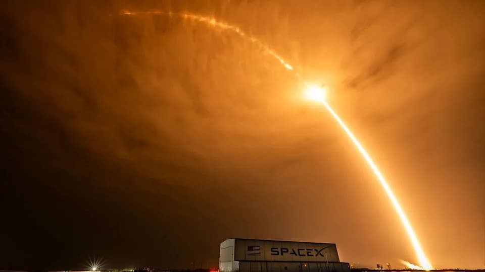 SpaceX Proslavio 600. Lansiranje Sa Flight‑Proven Falcon 9 Boosterom — Još 56 Starlink Satelita U Orbitu