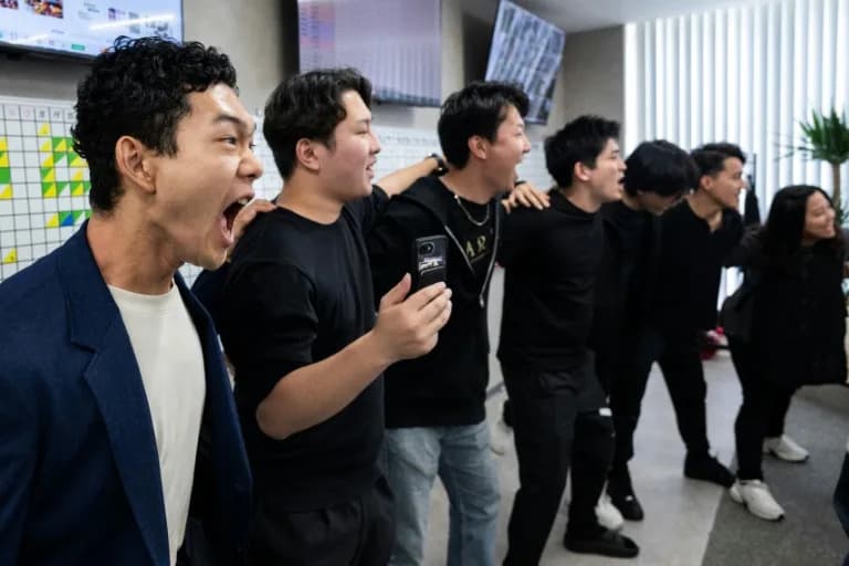 „Držati Se Po Strani Je Zlo“: Generacija Z Vraća Korporativni Mačizam U Japanu
