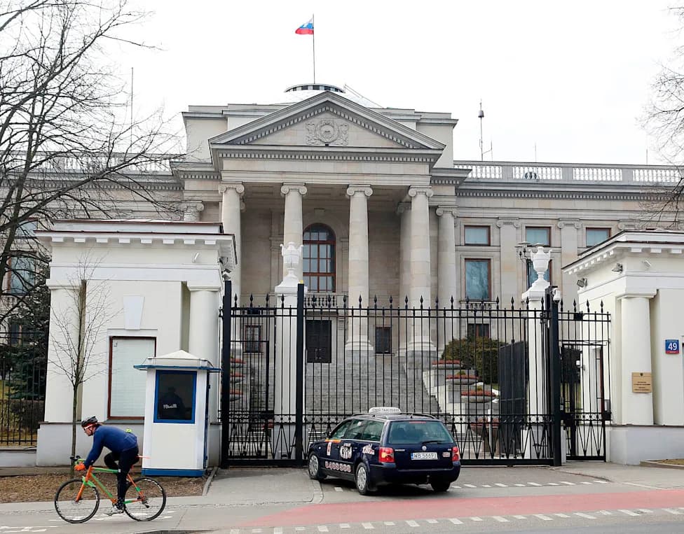 Poljska Optužila 18-Godišnjaka: Navodno Plaćen Od Rusije Da Oskvrni Memorijale i Planirao Napad Dronom