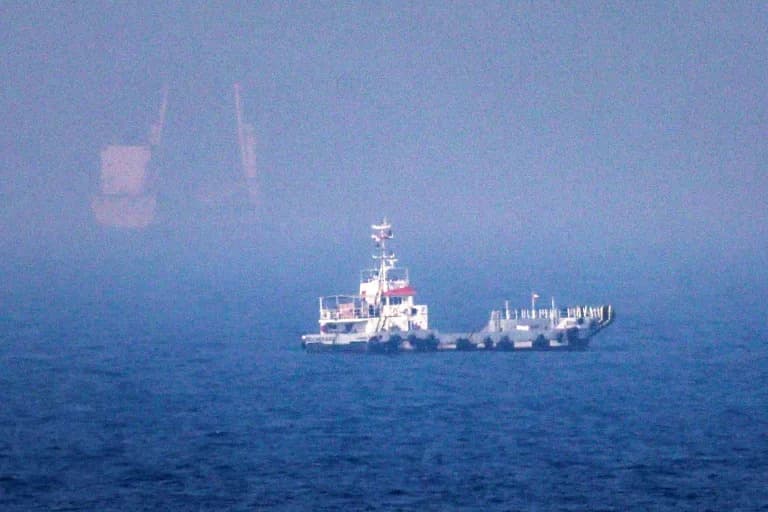 SAD i Iran Razmenjuju Udare — Hormuz Ponovo U Srcu Eskalacije