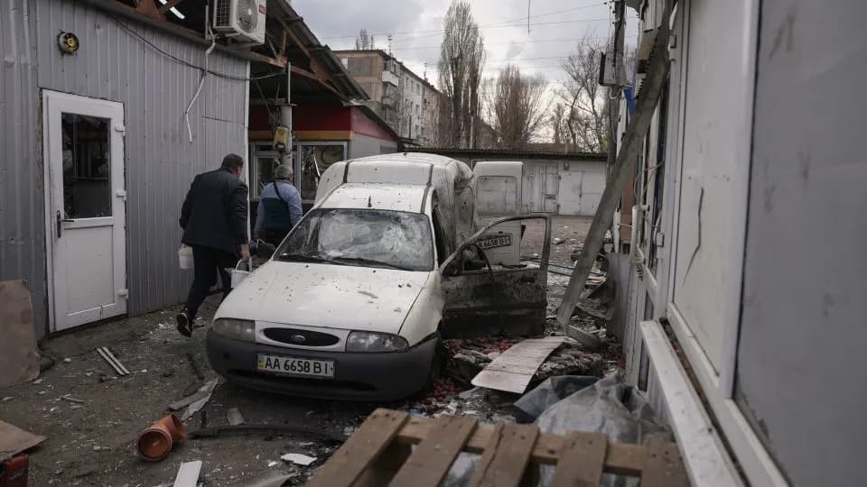 „Samo budale se ne plaše“: Nikopol živi pod stalnim napadima ruskih dronova