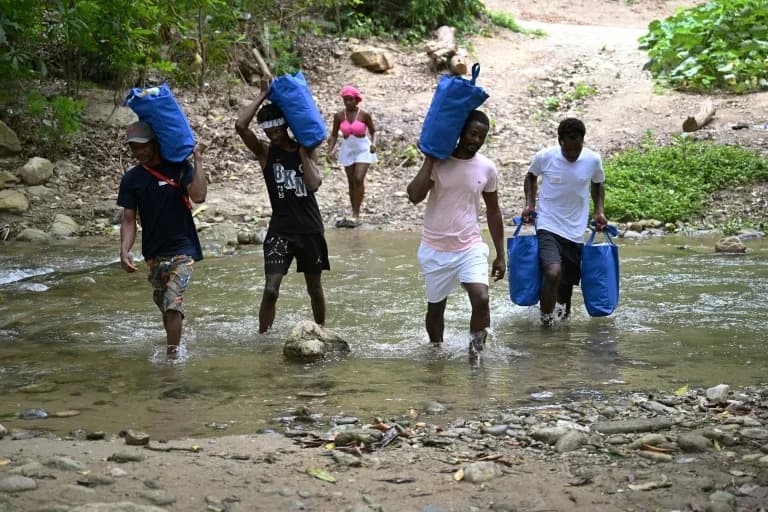 WFP Donosi Pomoć U Chichiriviche De La Costa Dok Turizam I Prodaja Ribe Stagniraju