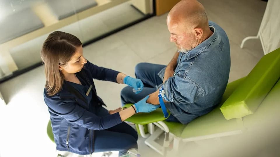 Novi krvni test p-tau217 može predvideti rizik od demencije i do 10 godina ranije