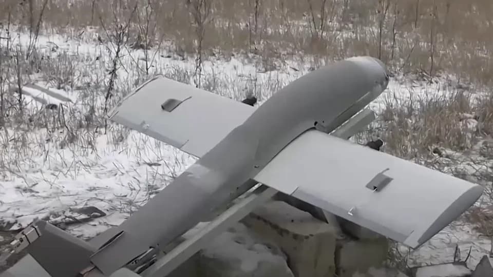 Ruski Molniya dronovi dobijaju 'analogni' navigacioni dodatak — jeftini magnetni kompasi protiv GPS ometanja