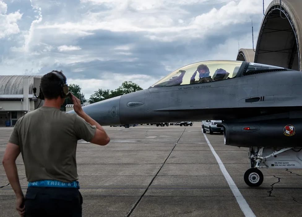 VENOM: Američko Vazduhoplovstvo Testira Autonomiju AI Agenata Na Modifikovanim F-16