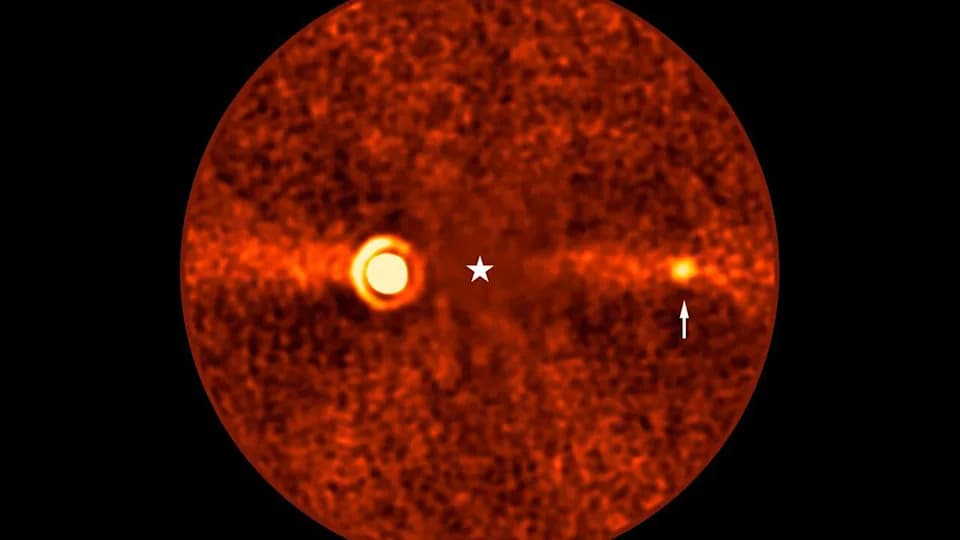 Sakrivena 11 Godina: Otkrivena Veoma Slaba Planeta Beta Pictoris d