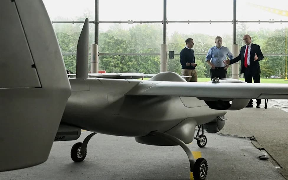 Britanska vojska uvodi AR5 dronove testirane u Ukrajini: proizvodnja u Swindonu, narudžbina do 400 miliona funti