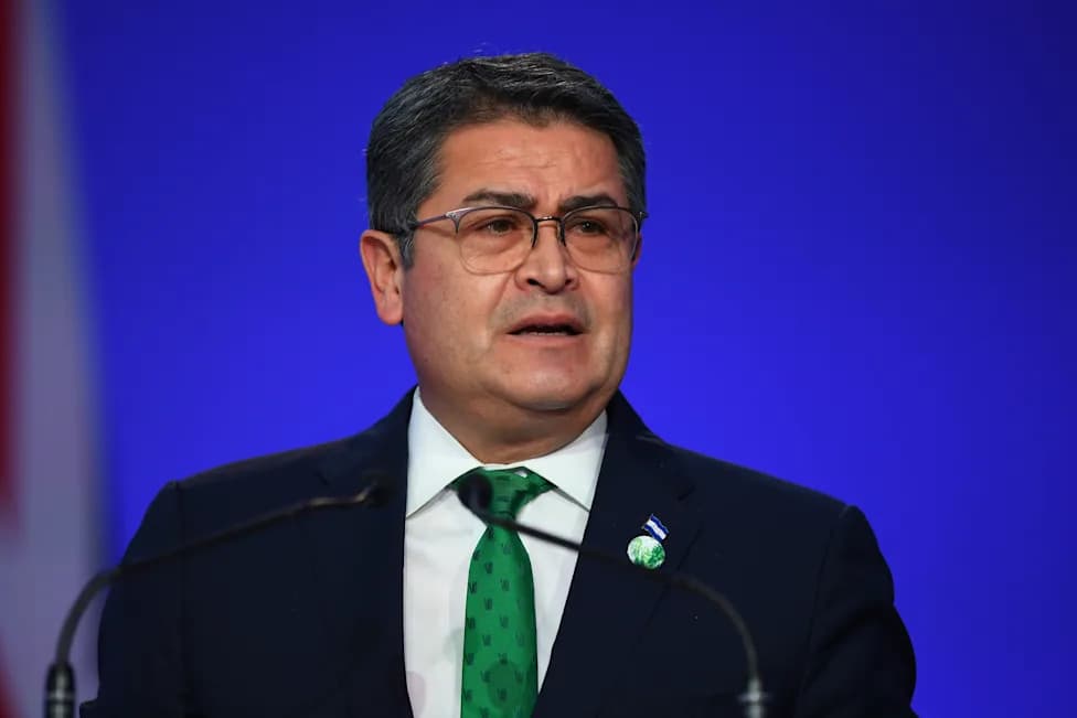 Juan Orlando Hernández Se Vratio U Honduras Nakon Pomilovanja — Suočiće Se Sa Optužbama Iz Slučaja Pandora I