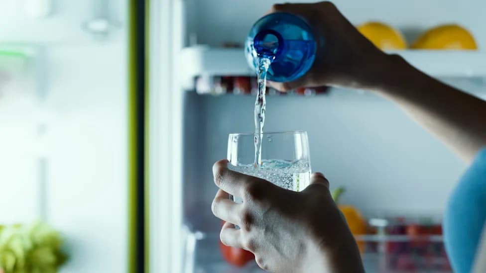 EFSA Značajno Smanjila Dnevni Unos 'Večite' Hemikalije TFA — Šta To Znaci Za Vodu i Hranu