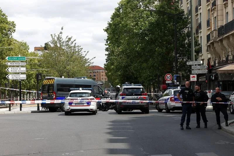 Napad nožem kod Porte de Clichy: Priveden muškarac, dve žene teško povređene