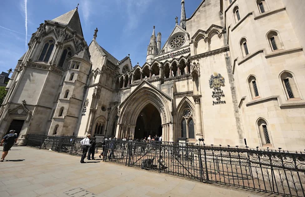 Vrhovni sud UK odbacio zahtev Bahreina — put otvoren za suđenje u slučaju FinSpy nadgledanja