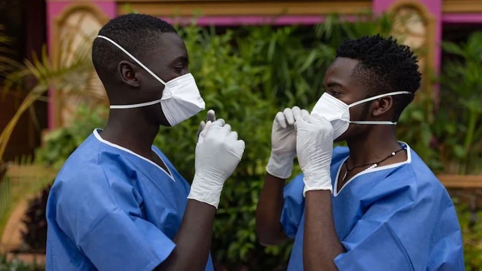 Kako je Uganda Zaustavila Ebolu Dok DR Kongo Bori Težak Epidemijski Talas