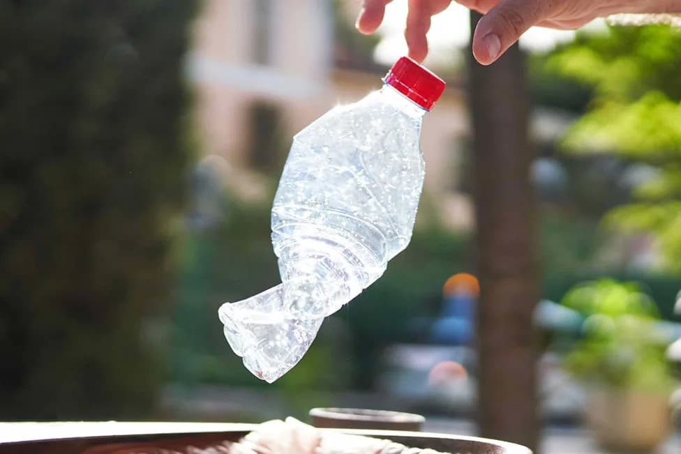 Nova „živa plastika“ koja se razgradi za 6 dana — bez mikroplastike
